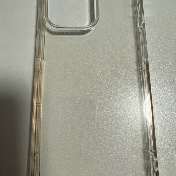 iPhone 13 Pro cases - Picture 5 of 8